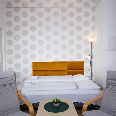 Appartement Eoetvoes Residence Boedapest